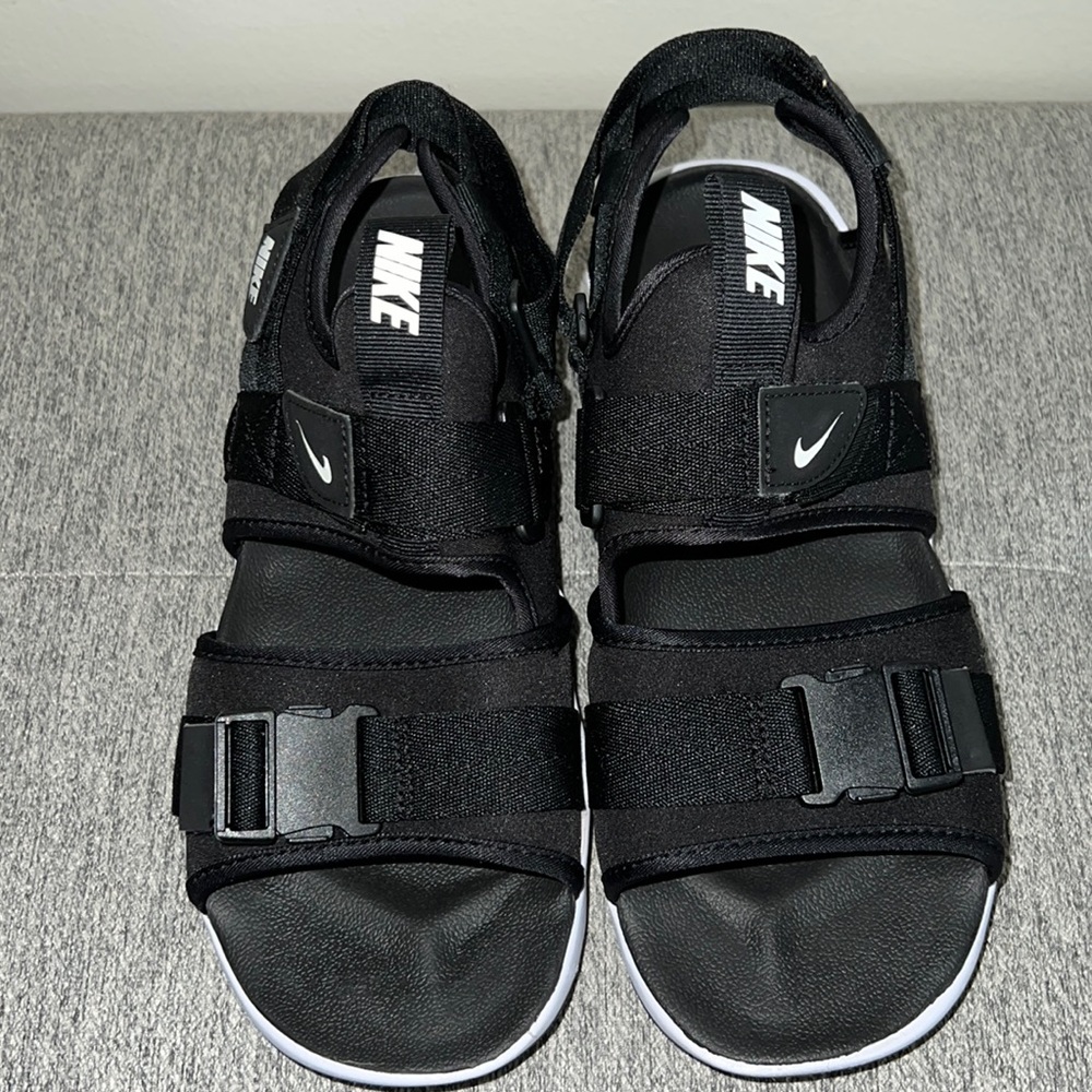 Nike Canyon-Men’s Sandals